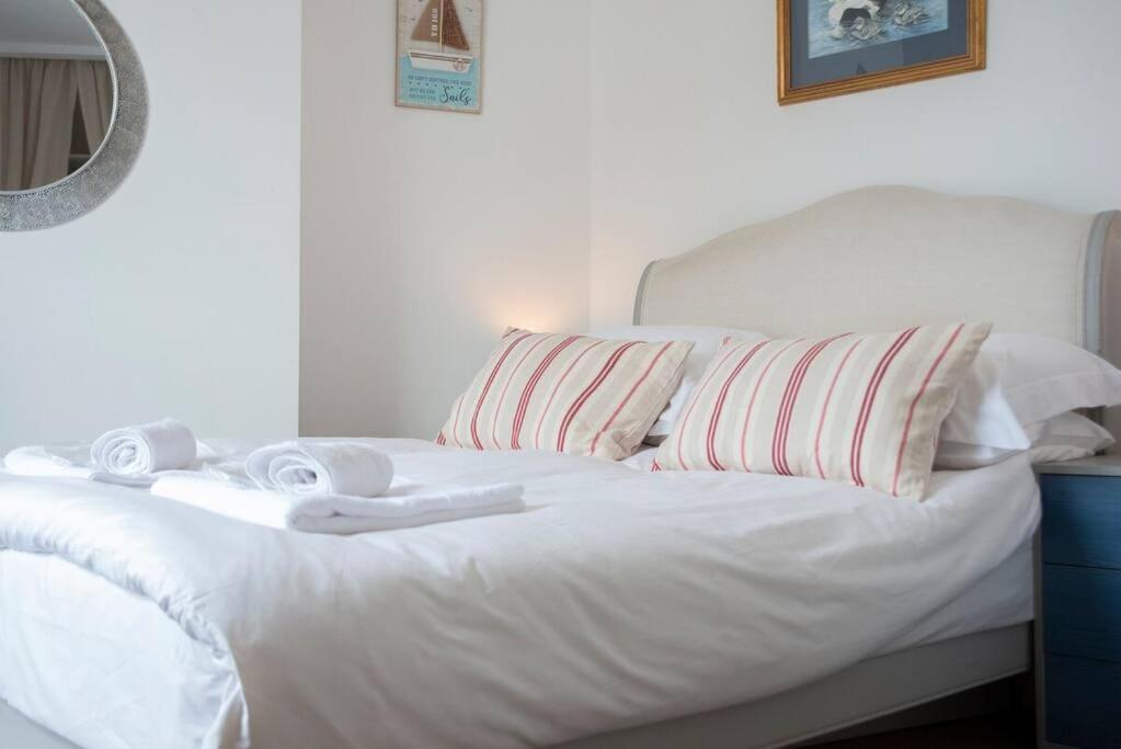 Jewel Pier *2 Bed House* Дийл Екстериор снимка