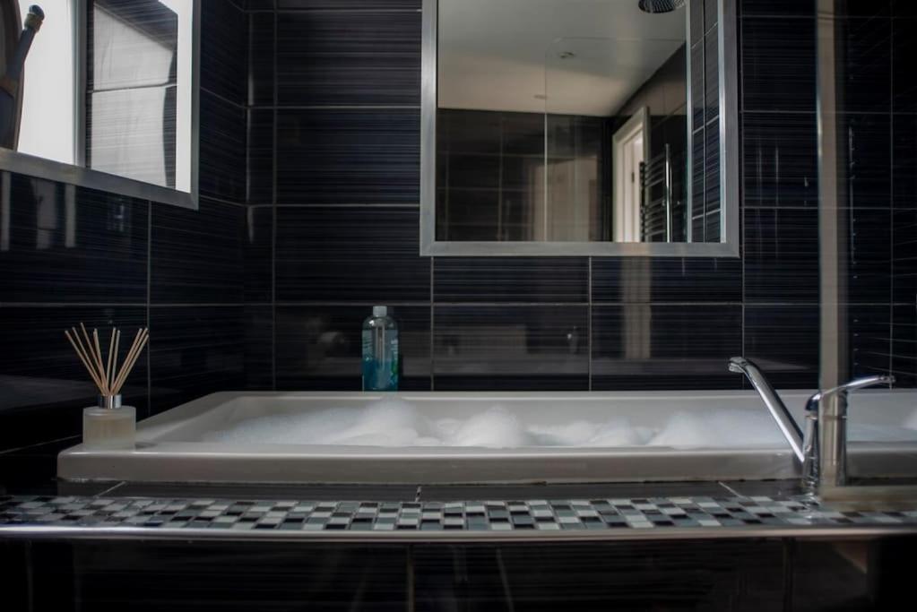 Jewel Pier *2 Bed House* Дийл Екстериор снимка