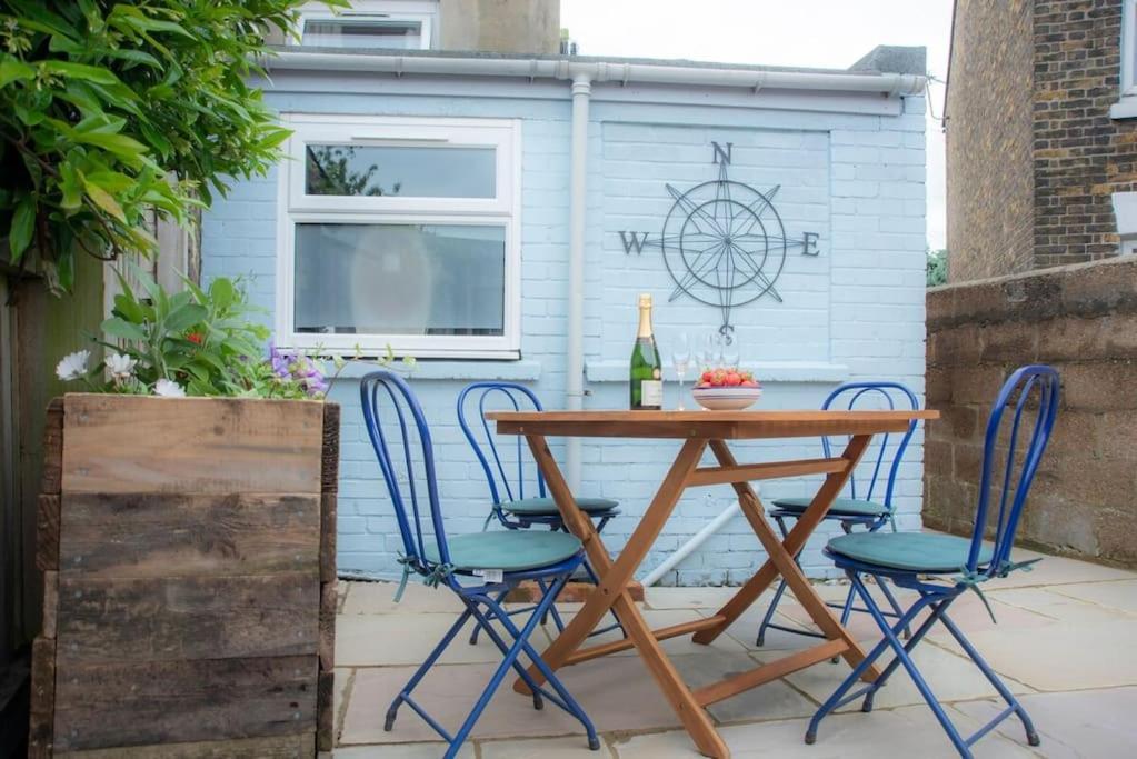 Jewel Pier *2 Bed House* Дийл Екстериор снимка